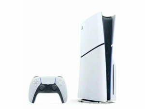 PlayStation 5 1 ТБ — вид спереди, вертикальная консоль с дисководом и геймпад